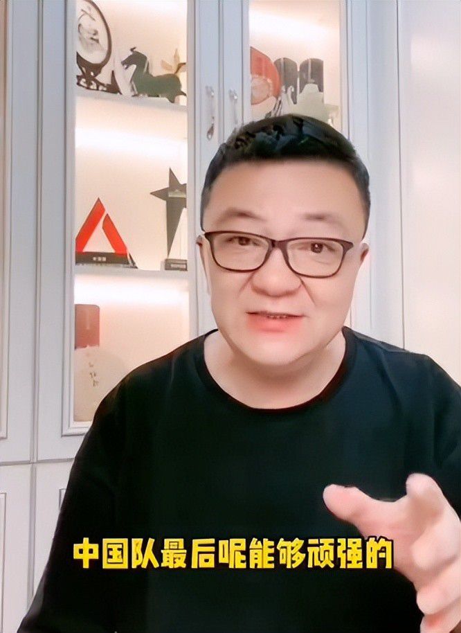 三位奥斯卡奖获得者组成了影片豪华的配角阵容，《无耻混蛋》(Inglourious Basterds)男星克里斯托弗;瓦尔兹(Christoph Waltz)饰演阿丽塔的人生导师艾德，《月光男孩》(Moonlight)影星马赫沙拉;阿里(Mahershala Ali)饰演黑市商人维克特(Vector)，好莱坞一代女神詹妮弗;康纳利(Jennifer Connelly)则饰演反派切伦(Chiren)